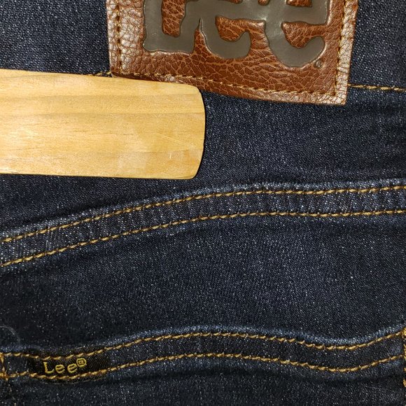 LEE JEANS  Flex motion waist  Straight Cut  Ladies - Picture 8 of 9